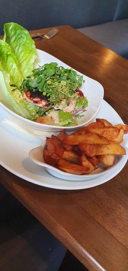 Batemans Mill Hotel & Restaurant Old Tupton エクステリア 写真