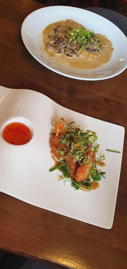 Batemans Mill Hotel & Restaurant Old Tupton エクステリア 写真