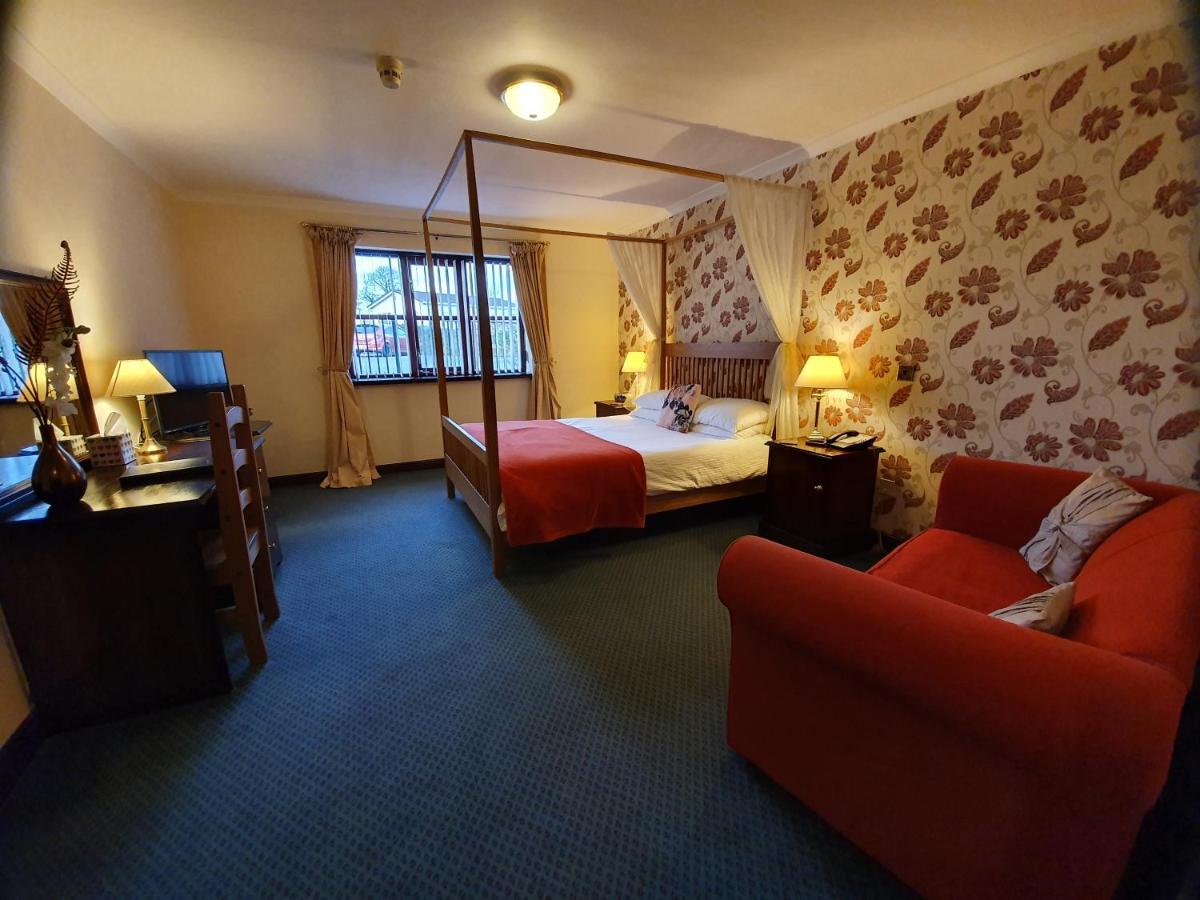 Batemans Mill Hotel & Restaurant Old Tupton エクステリア 写真